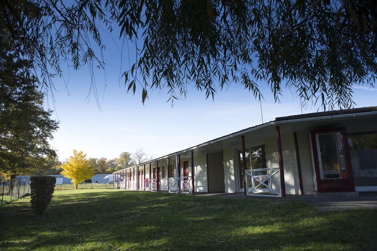 Mape Hotel Dampierre-en-Burly Exterior photo